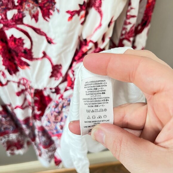 Free People NoMad Boho Off-Shoulder Mini Dress Red & White Floral Print Size S - Picture 4 of 7
